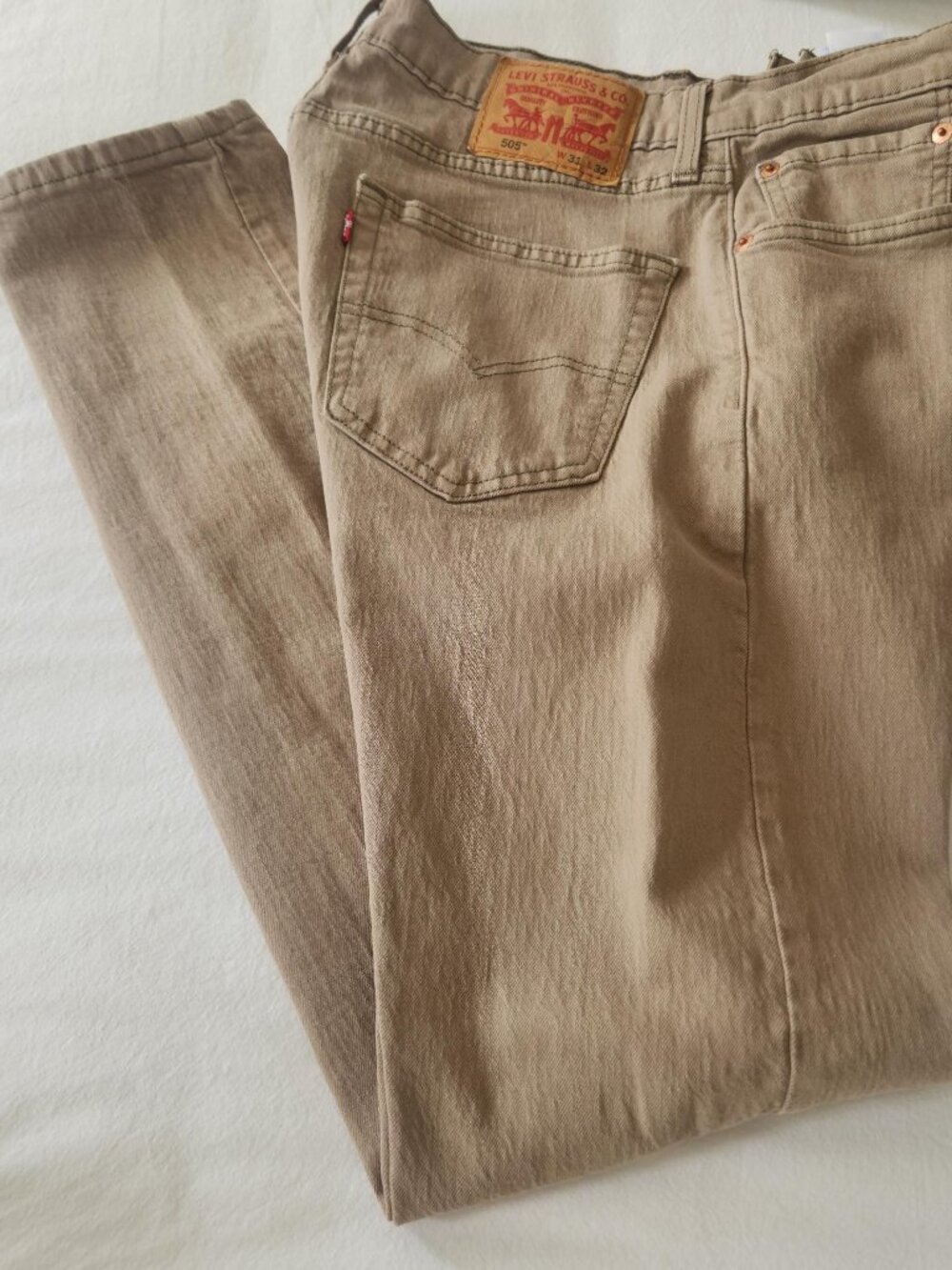 Mens Levis. Gently worn.